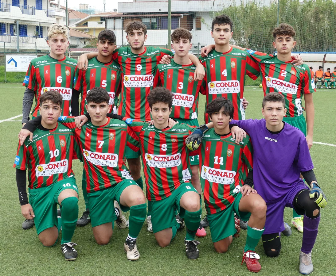 PAG.13_SPORT LOCALE.jpg